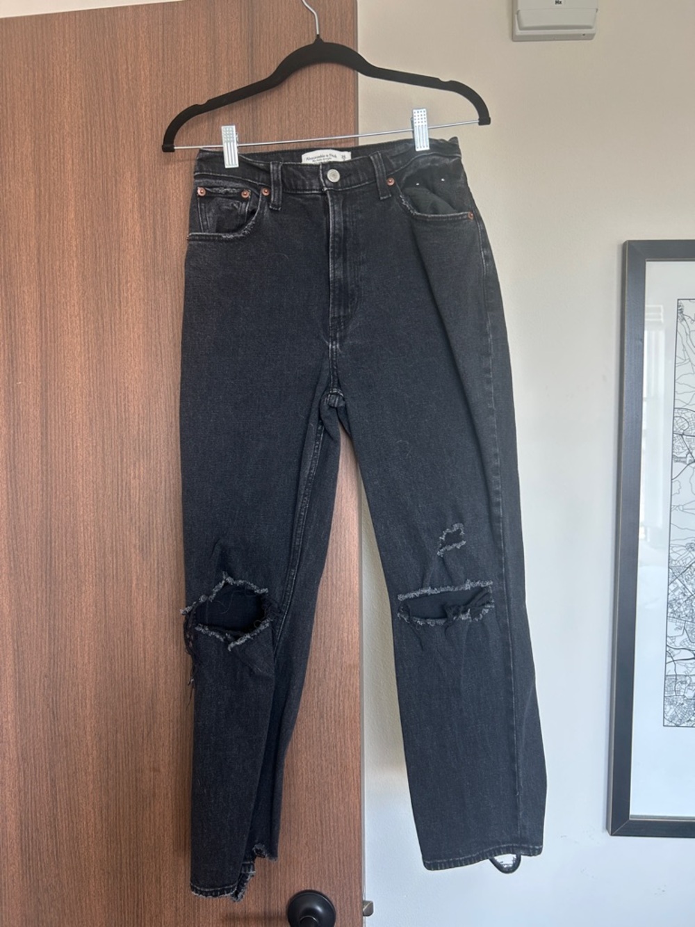 Abercrombie & Fitch Ankle Straight Ultra High Rise Jeans